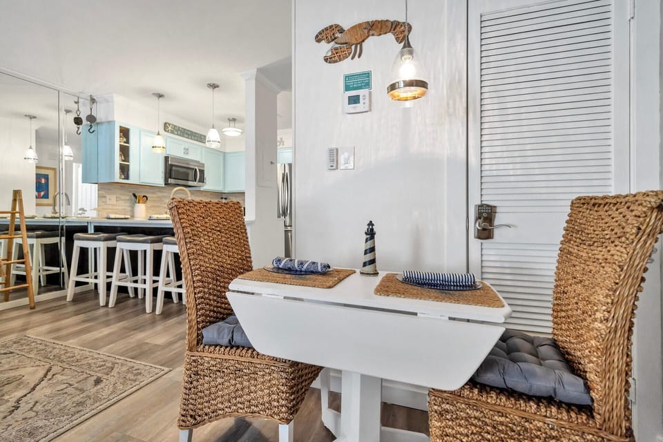 Extra space for dining