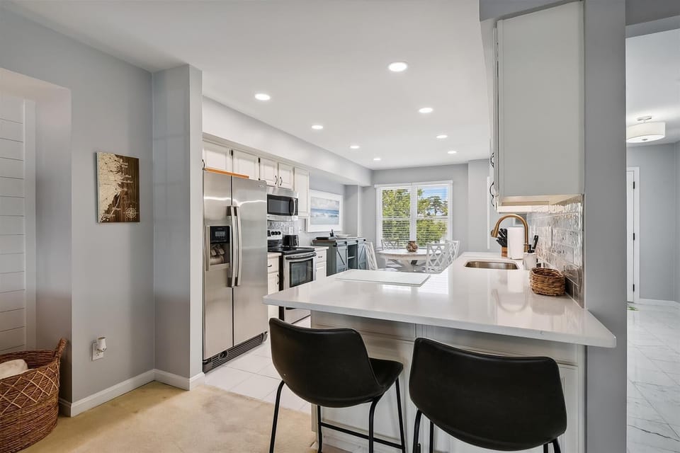 Kitchen - Main Level 2