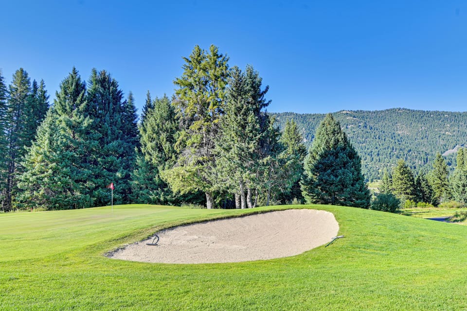 Property View | On-Site Golf Course