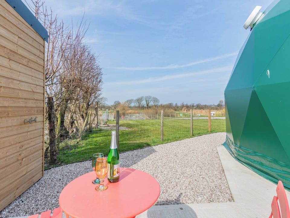 Sitting-out-area | The Dome, Thurnham, near Lancaster