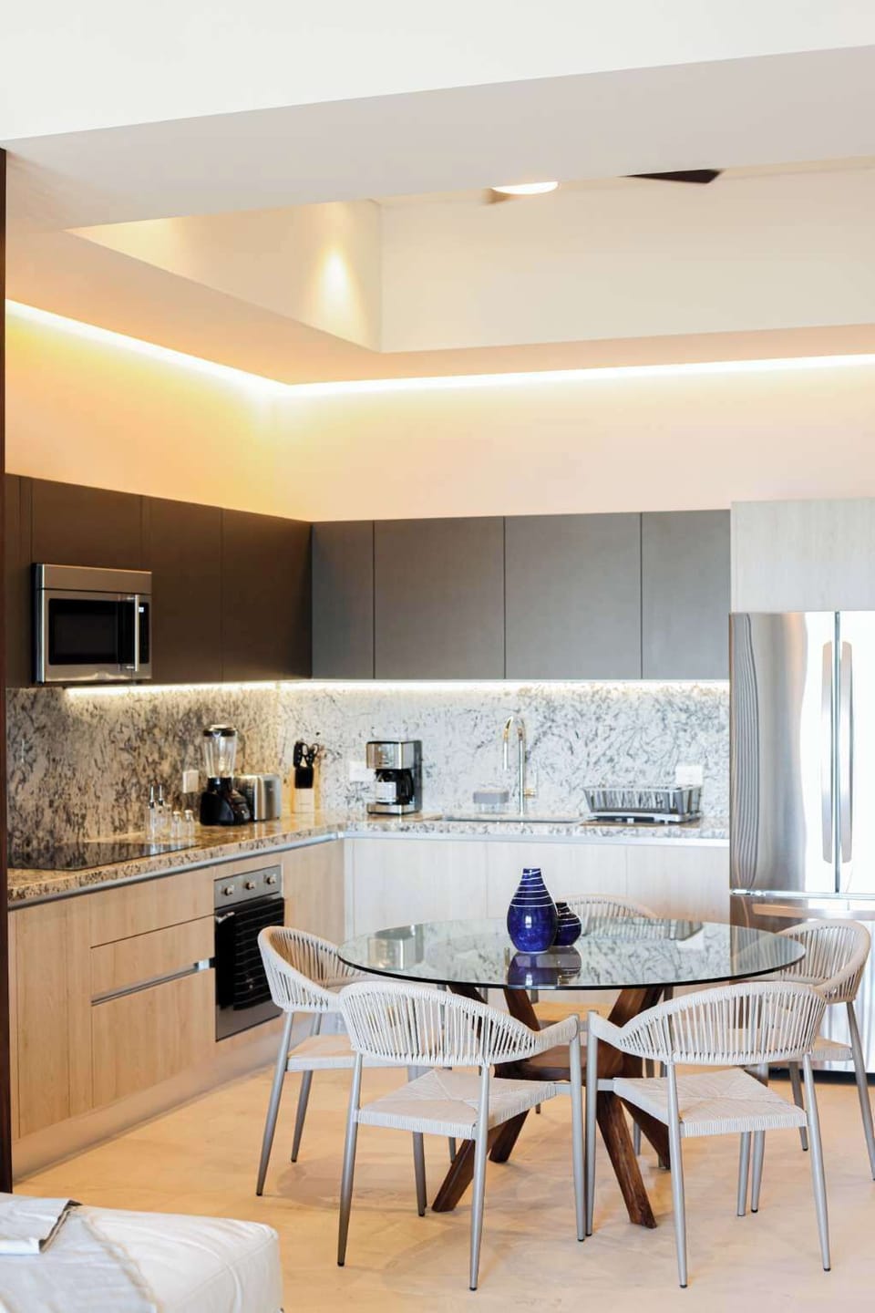Cocina y comedor