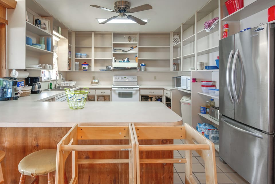 Kitchen | 1st Floor | Keurig | Drip Coffee Pot | Toaster | Blender