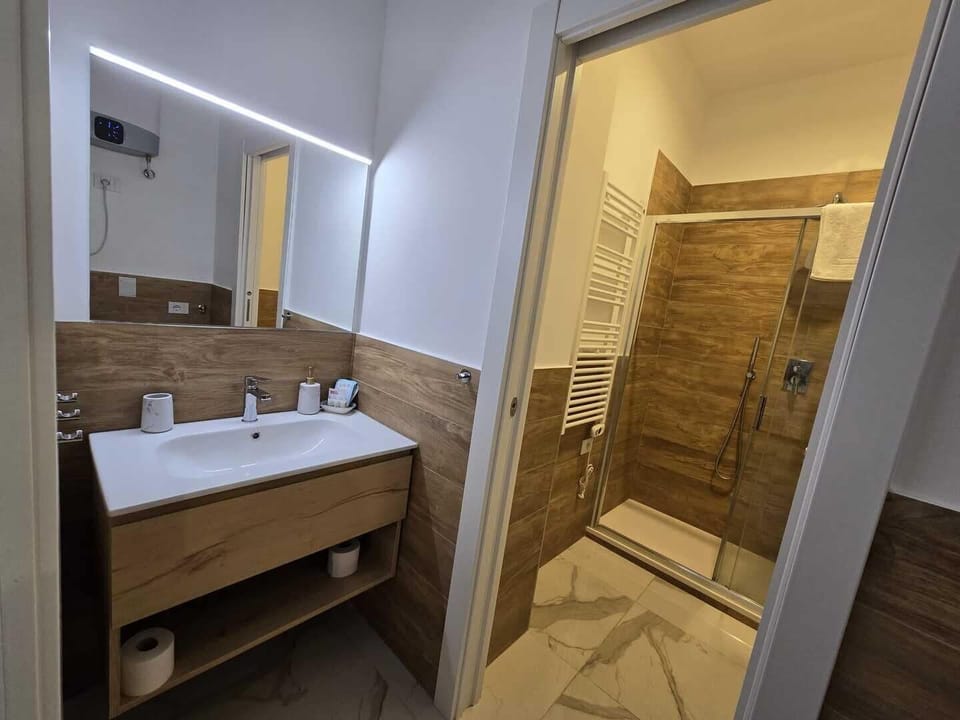 Bathroom (2)