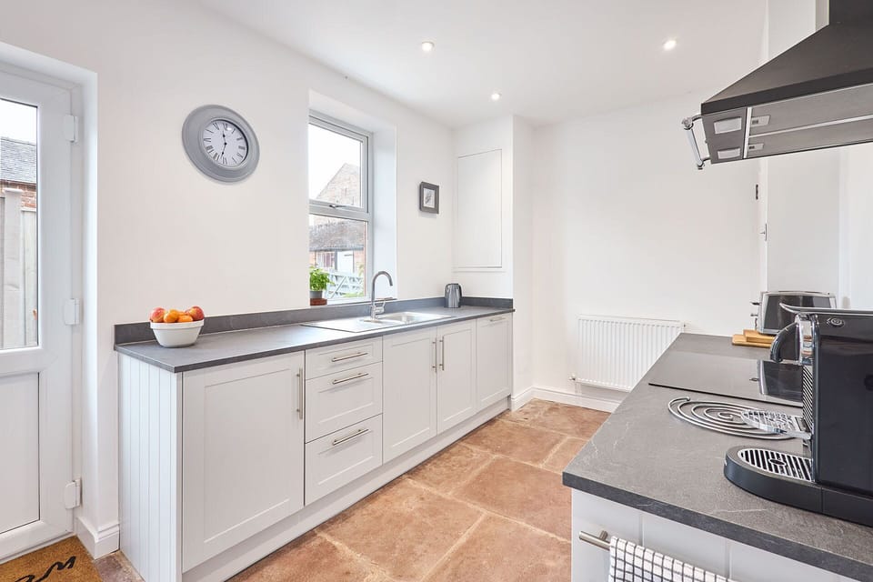 The Beeches, Hayton - Host & Stay