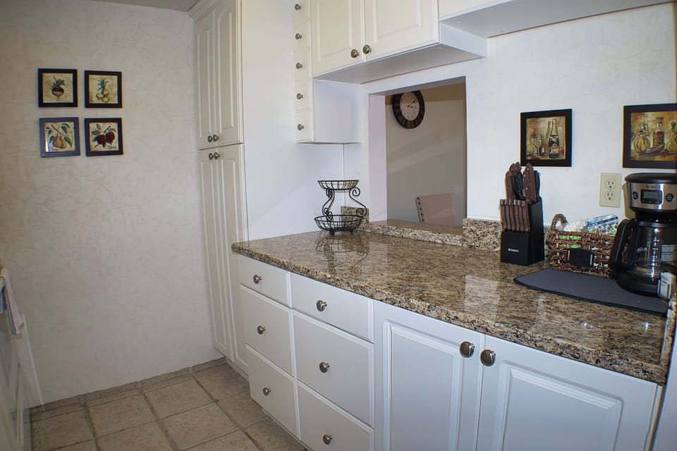 Longboat Harbour C 207 Kitchen