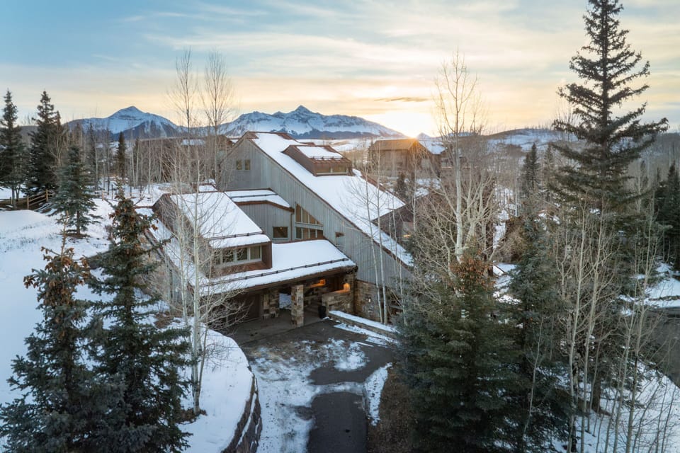 Adams Way - Gray Mill House by Curate Telluride