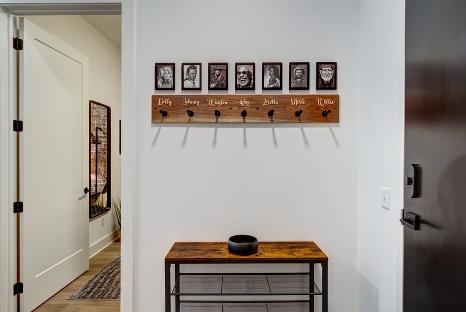 Entry way