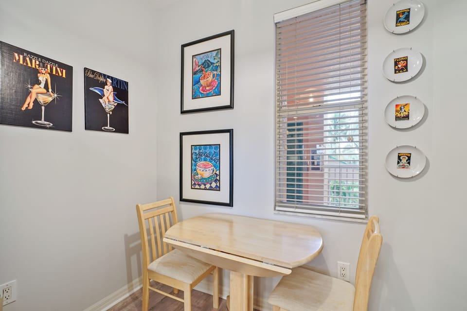 Breakfast Nook