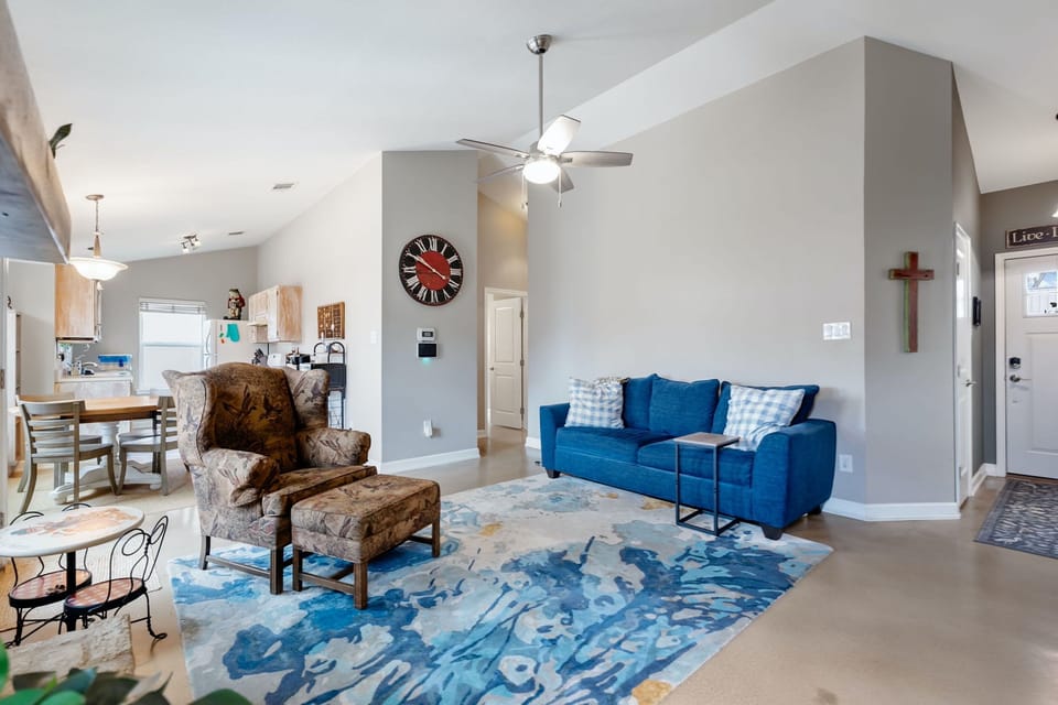 Curl up in the stylish living room & stream all your favorite entertainment