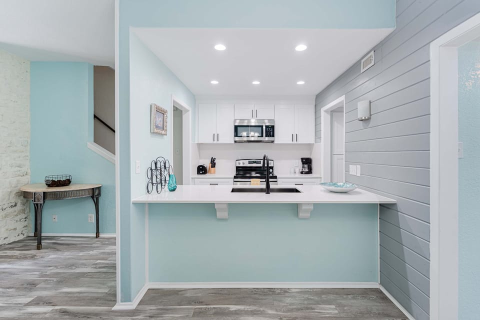 Fully equipped kitchen