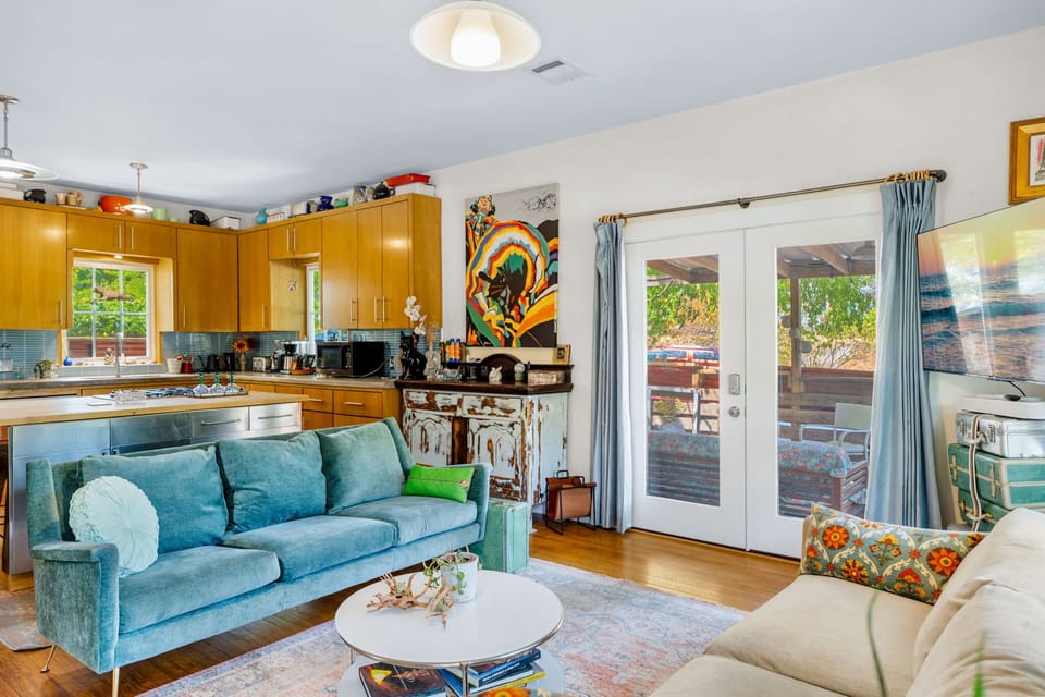Curl up in the open living room & stream all your favorite entertainment