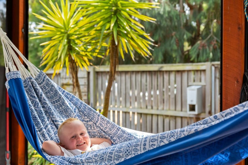 🌴 Grab a book + lounge about in the hammock