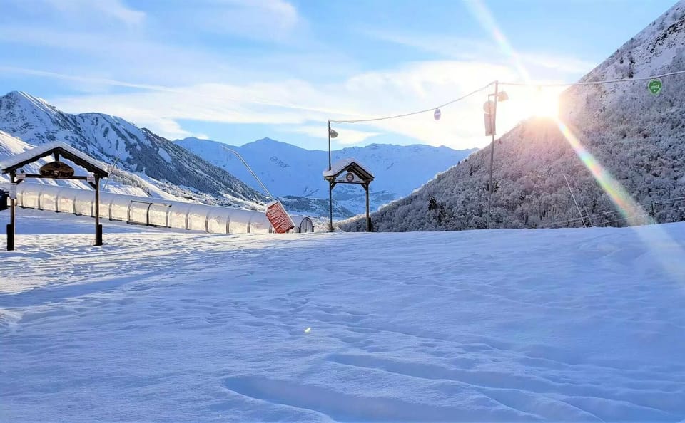 Snow and ski sports
