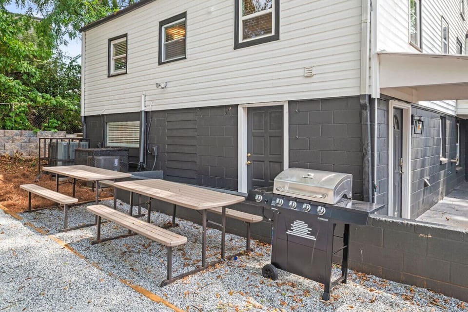 Guests can easily run across the street to Lidl to grab something fresh for the grill and enjoy a fun outdoor meal at the picnic tables in the backyard!