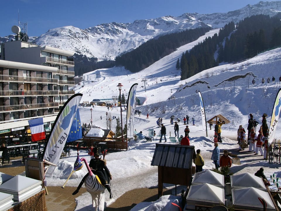 Snow and ski sports