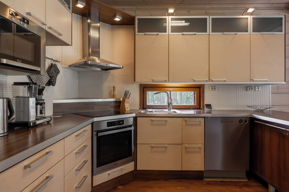 Kitchen (2)