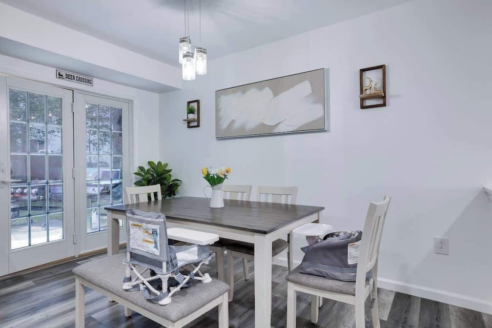Family mealtime made easy—our dining table comes with a cozy spot for your little one.
