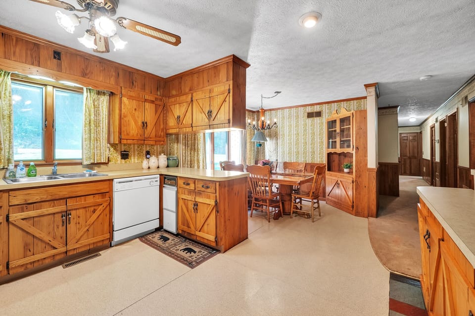 Indoors, Floor, Flooring, Hardwood, Kitchen