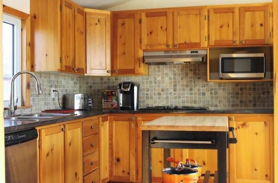 Beautiful Pine Kitchen