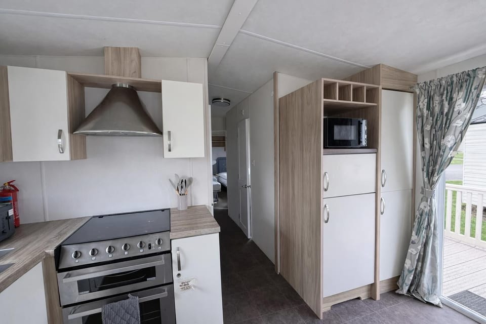 This space makes short stays and family holidays effortless.