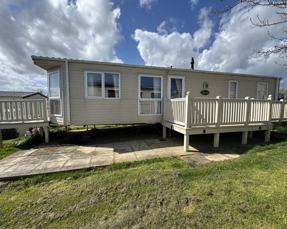 Book to stay at Sand Le Mere and you could be enjoying the sun on the decking of this holiday home. With patio doors onto the front deck you can really bring the outside in.