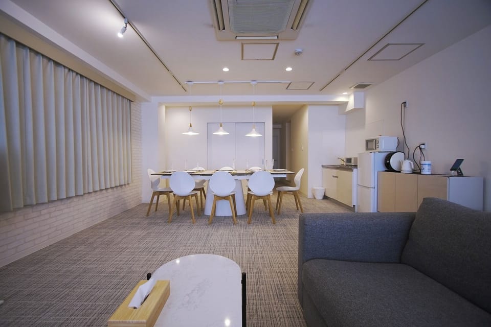 Living/dining room