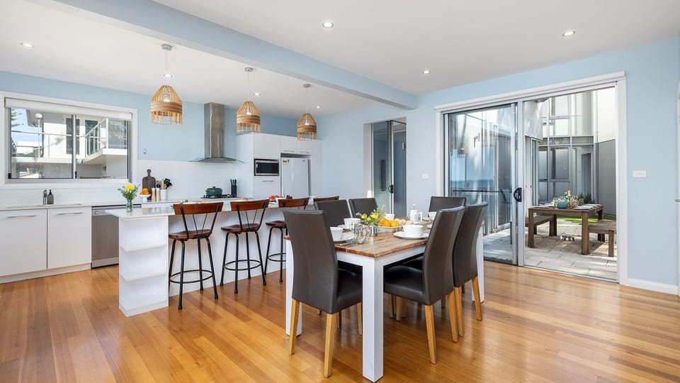 Foreshore Bliss | Kitchen | Open plan dining room | Outdoor entertaining