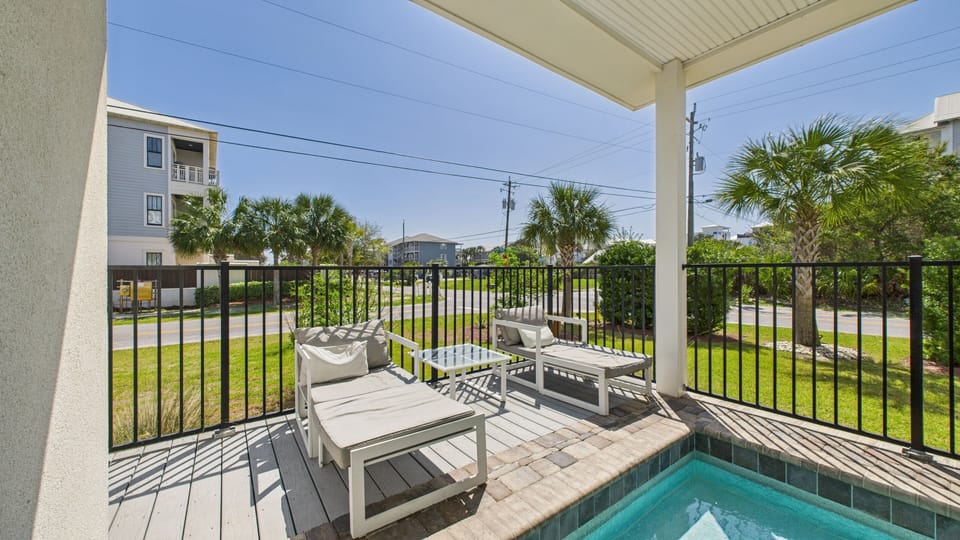 Beautiful private pool with comfortable furnishings