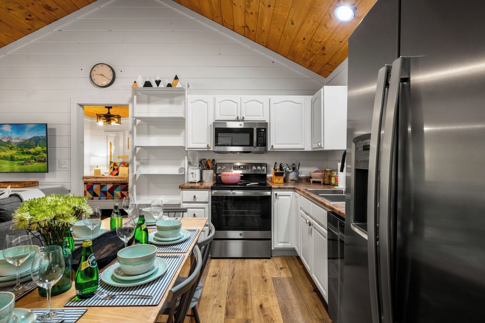 In all of our cabins, the kitchen is fully stocked. 