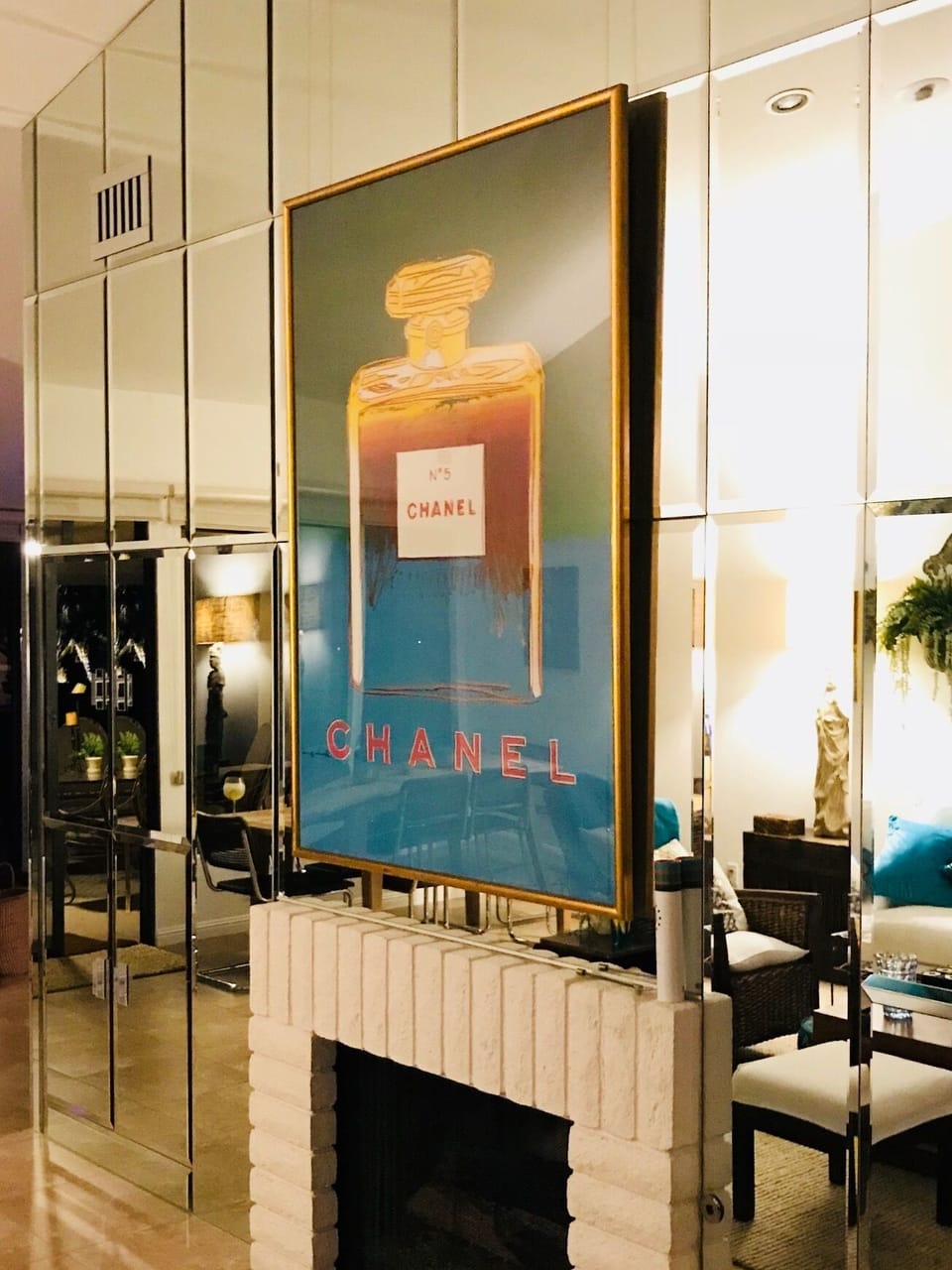 Living Room - gas burning fireplace