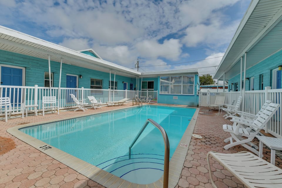 Madeira Beach Vacation Rental | Studio | 1BA | 2 Steps Required | 209 Sq Ft