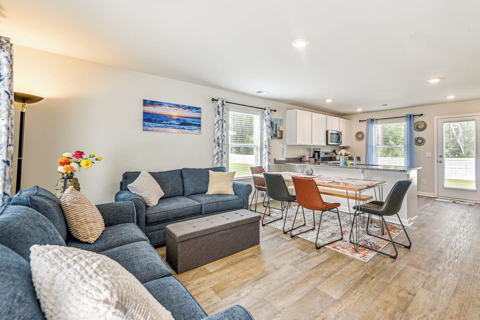 Ocean Isle Beach Vacation Rental | 3BR | 2BA | 1,182 Sq Ft | 1 Step to Access