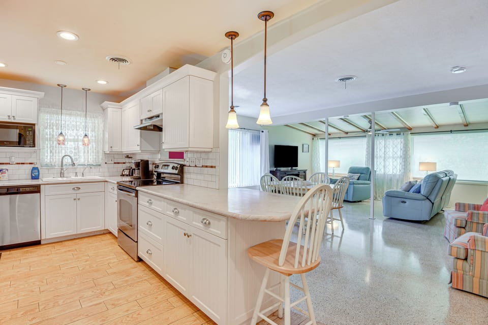 Kitchen | Cooking Basics | Refrigerator