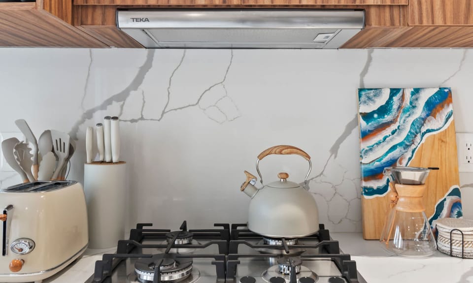 Fully equipped kitchen