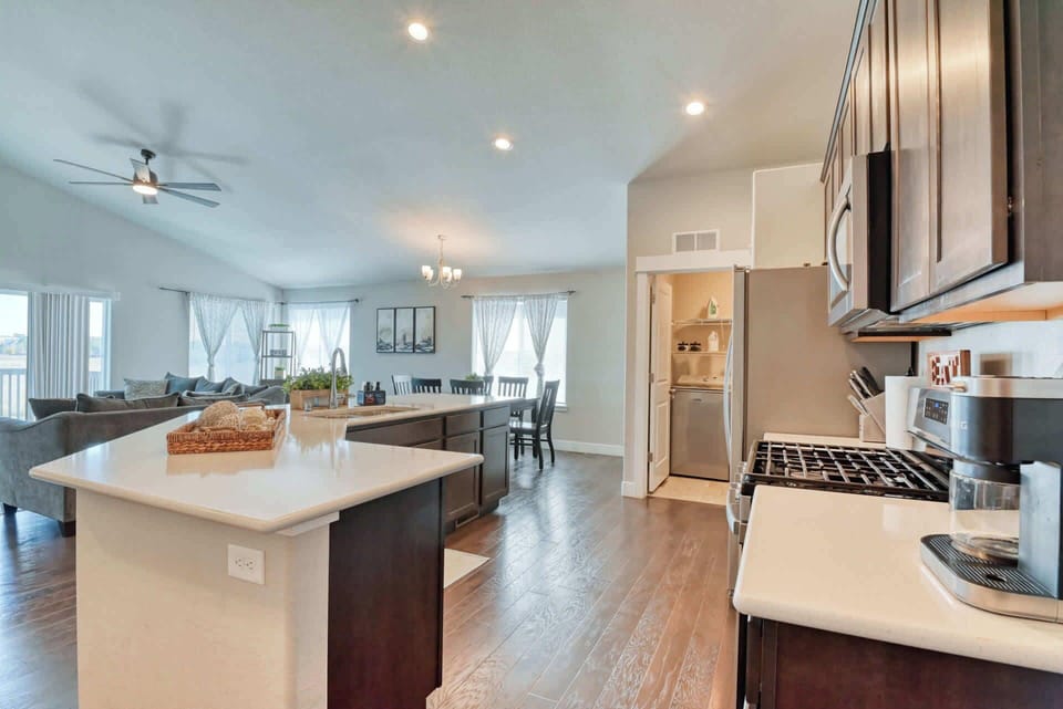 A gas stove, and plenty of counter space for your convenience.