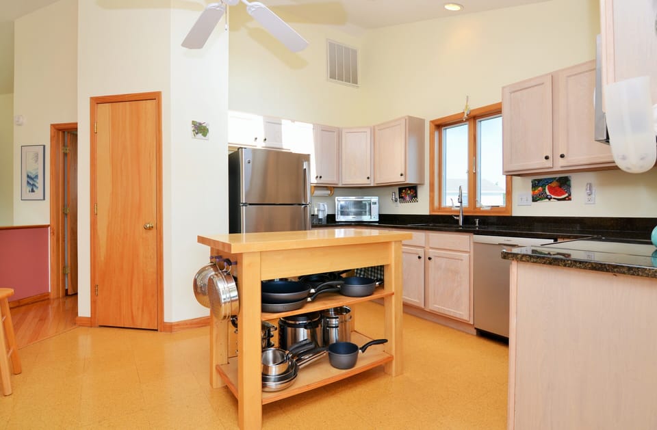 Kitchen Other View 2