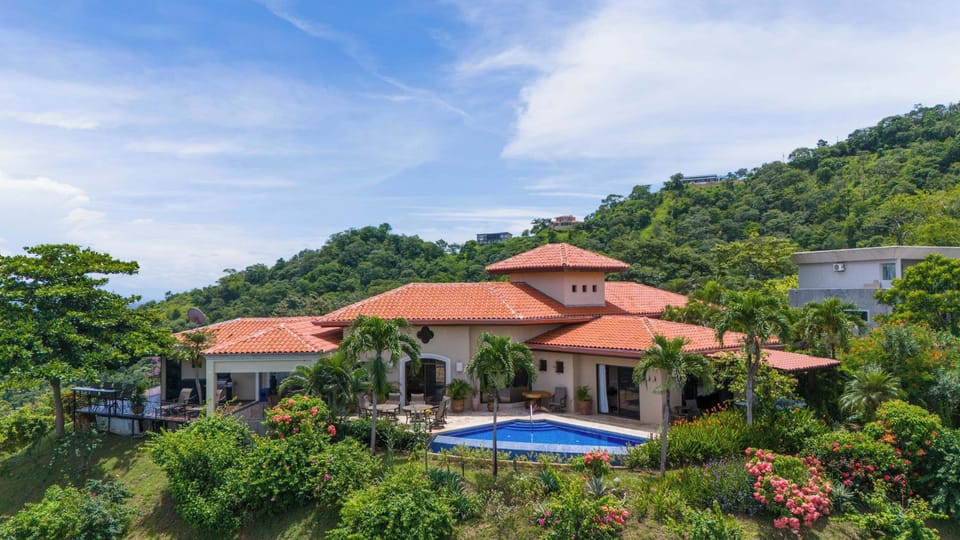 Casa Miramar: Waking up somewhere that feels a little unreal.