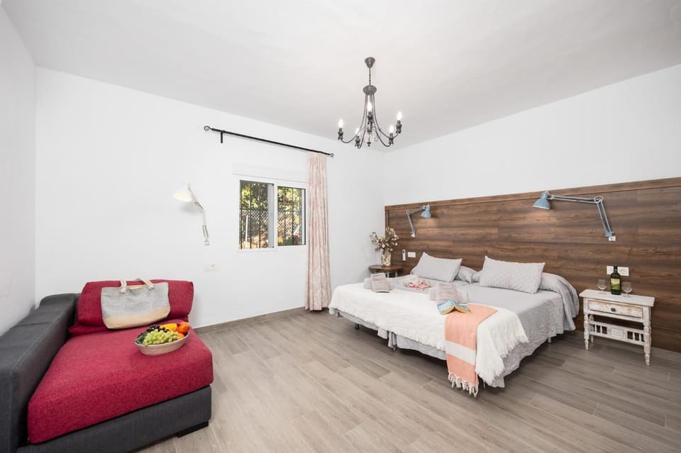 Double bedroom with A/C