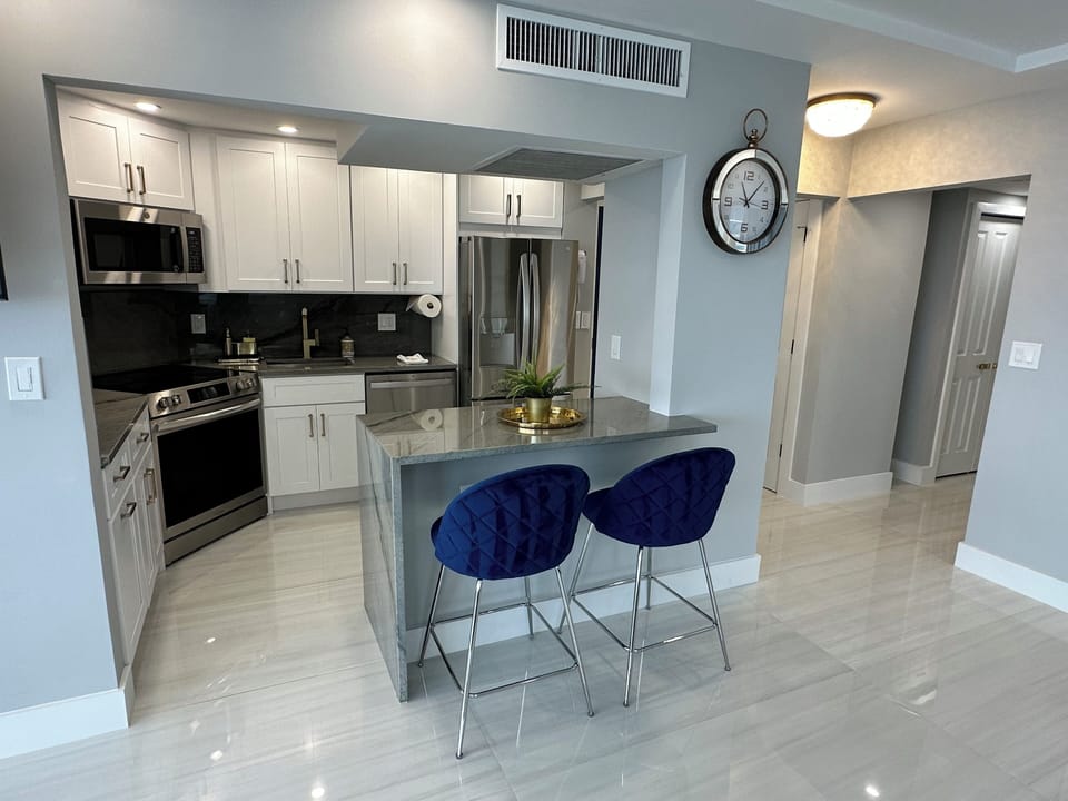 Kitchen Area equipped with everything needed. 