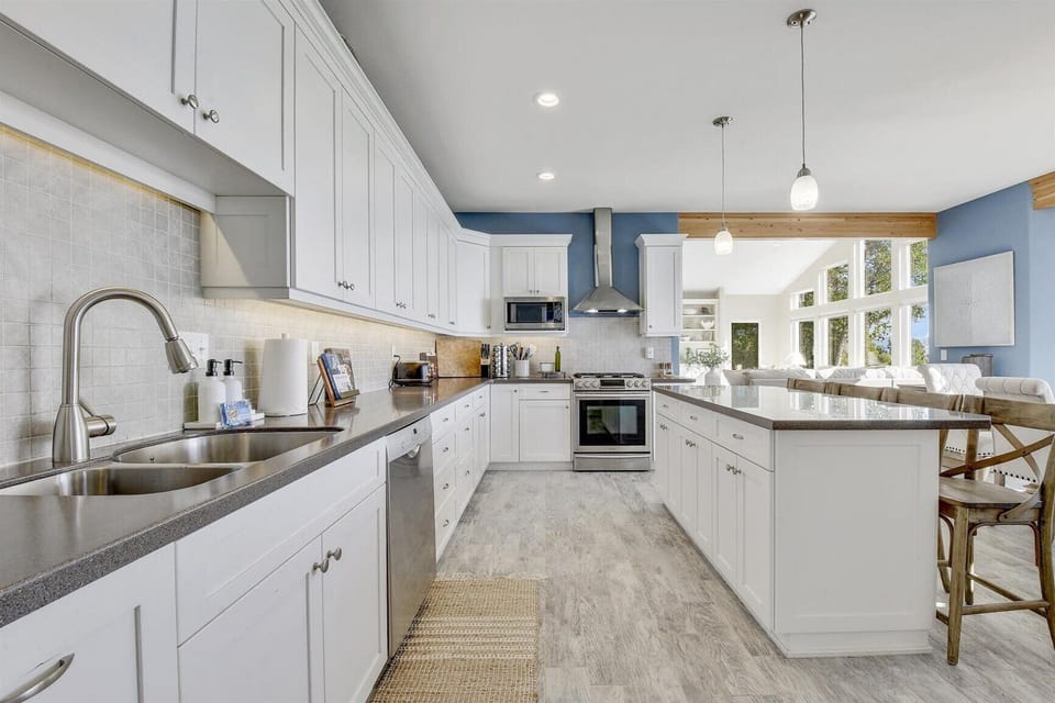 Full kitchen for all your needs