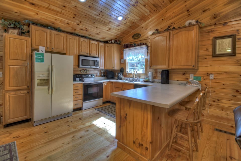 Well Equipt Kitchen