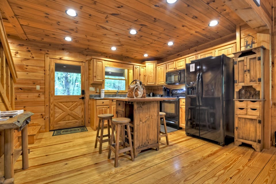 Open Floor Plan Kitchen 
