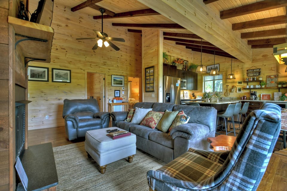Main Level Living Area