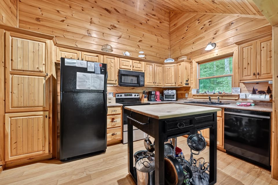 Spacious Kitchen