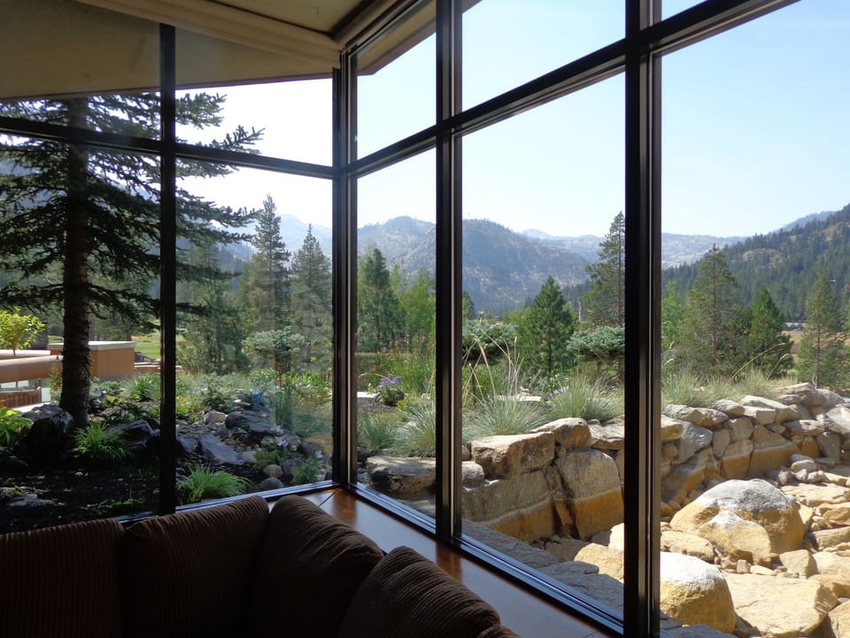 Everline Resort & Spa:  Summer View from Lobby