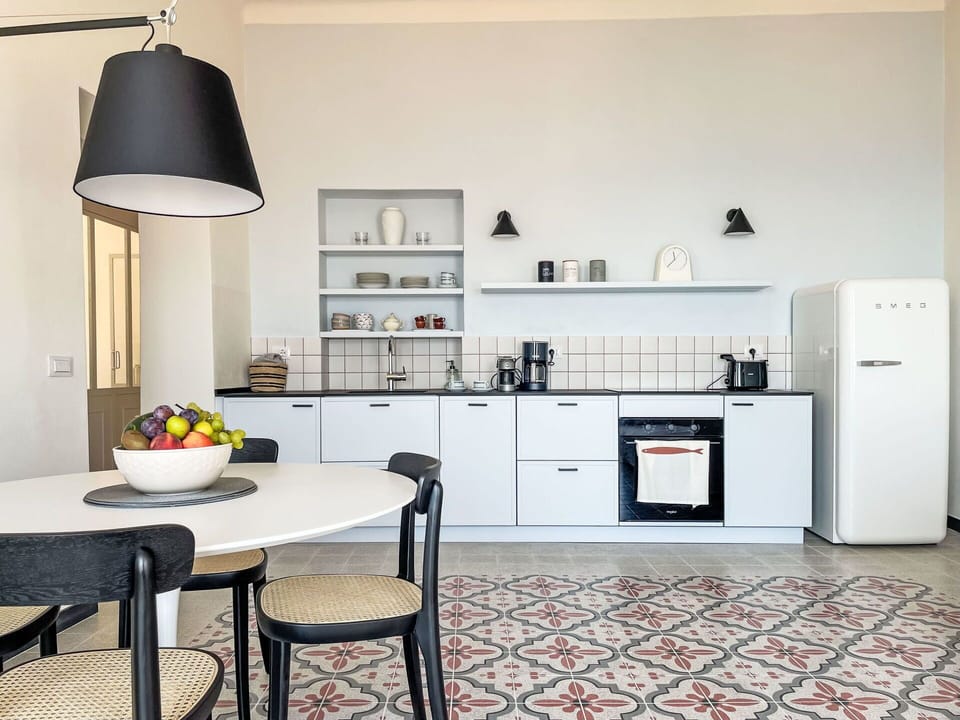 Cabinetry, Property, Furniture, Table, Lighting, Wood, Interior Design, Floor, Kitchen