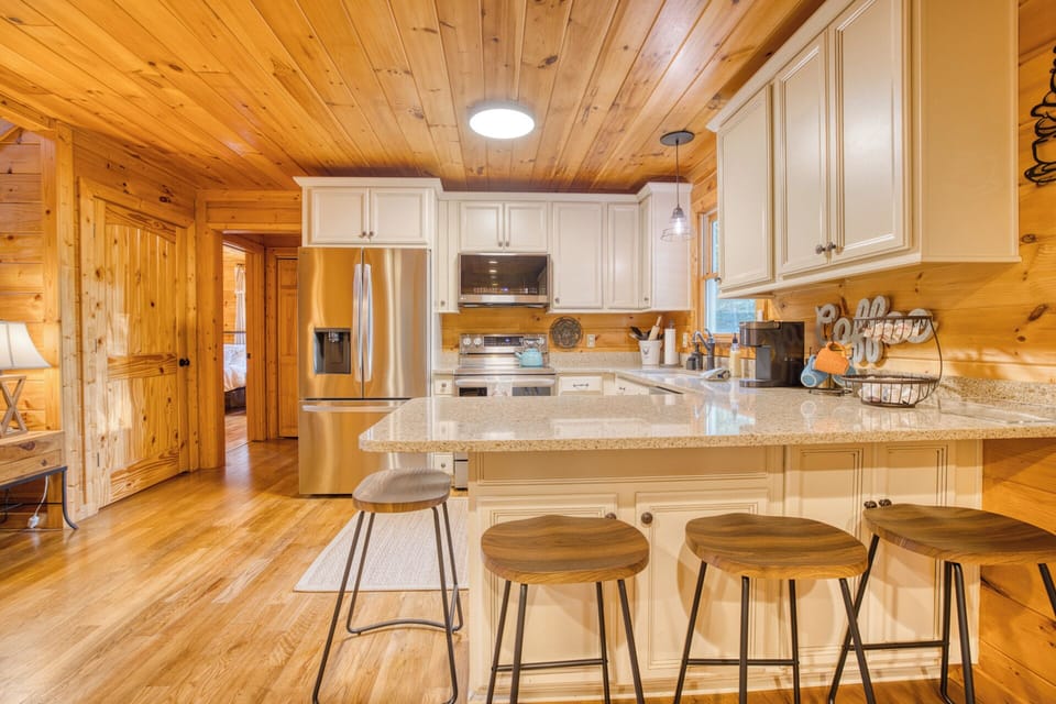 Spacious and Well Stocked Kitchen. 