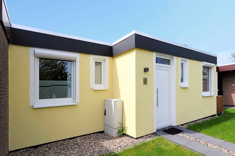 Vacation home Friesenruh - Holiday homes Friesensterne House in Esens