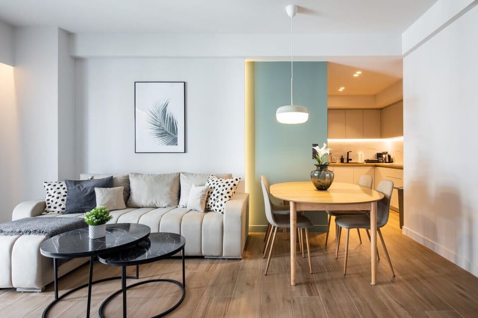 Living Room & Dining area