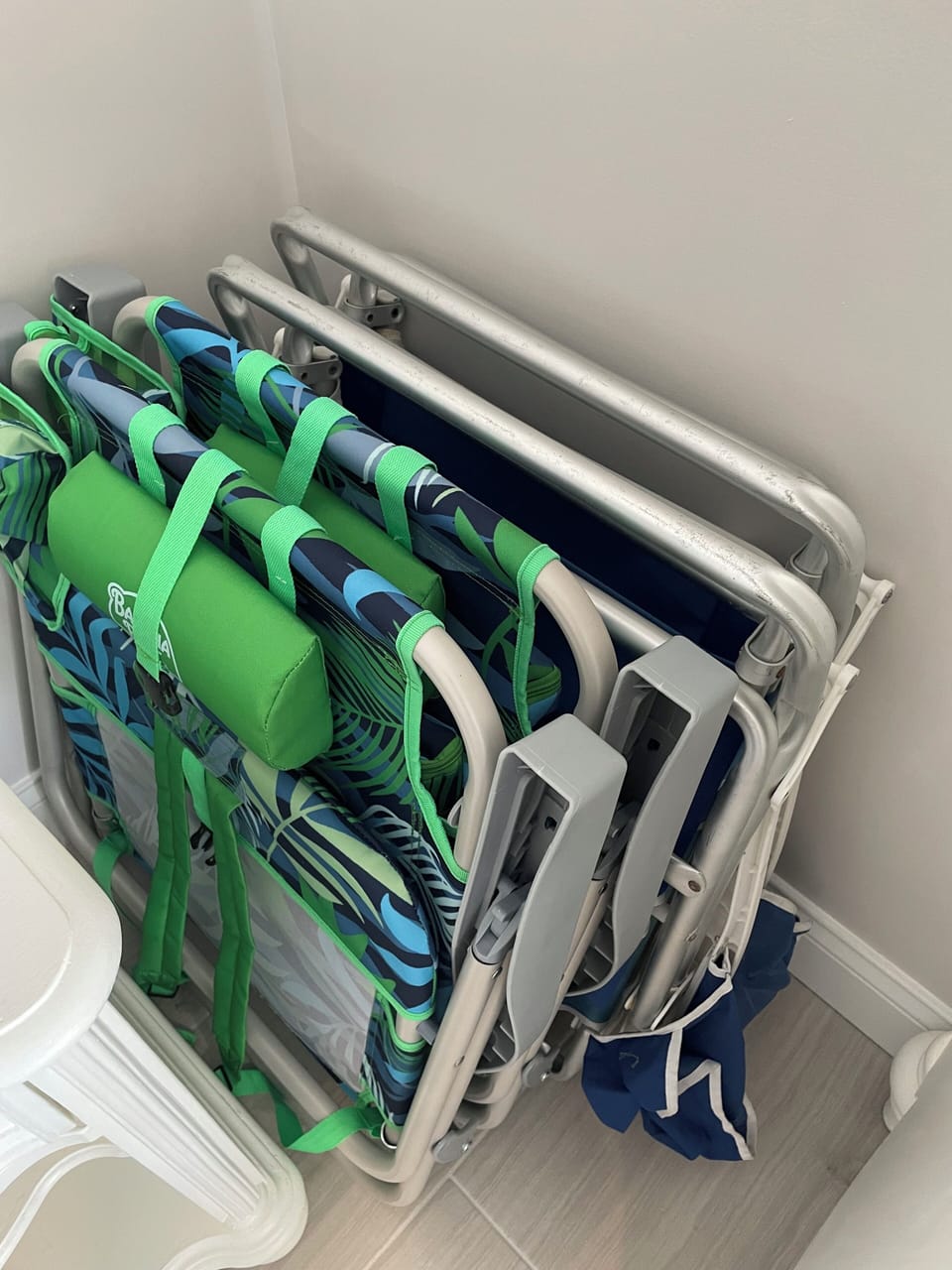 Unit is equipped with four beach chairs, beach umbrellas, beach towels, wagon